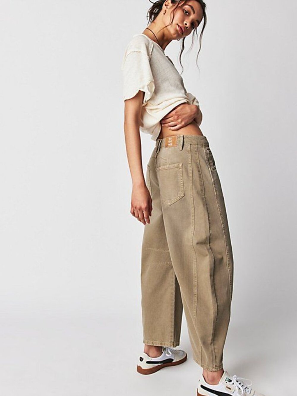 We The Free Good Luck Mid-Rise Barrel Jeans in Taupe - Picture 3 of 8
